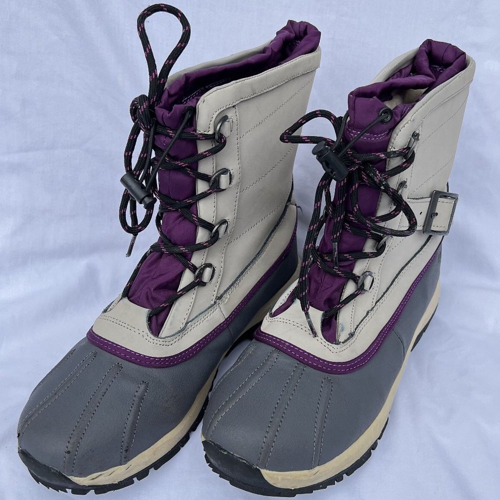 Gently used BearPaw Nelly 1846W women's lace up boots US Size 9